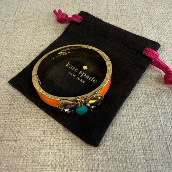RARE Kate Spade Unwanted Visitor Bee Orange Gold Hinged Enamel Crystal Bracelet - Picture 6 of 7
